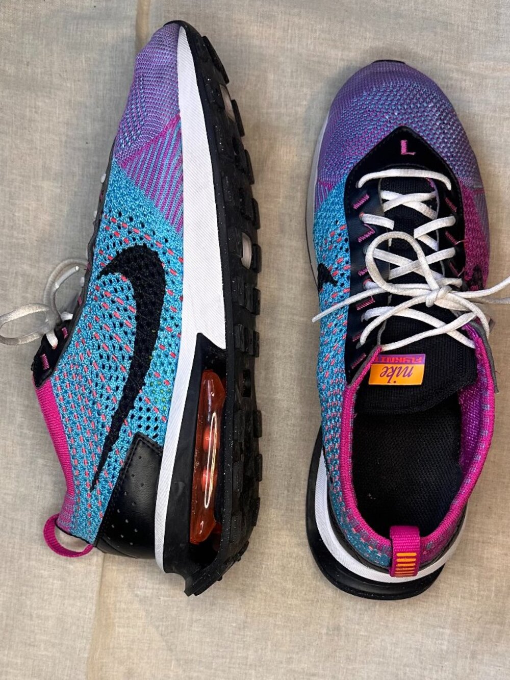 Nike Sneakers